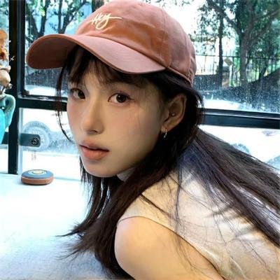 天体女泰山 海报